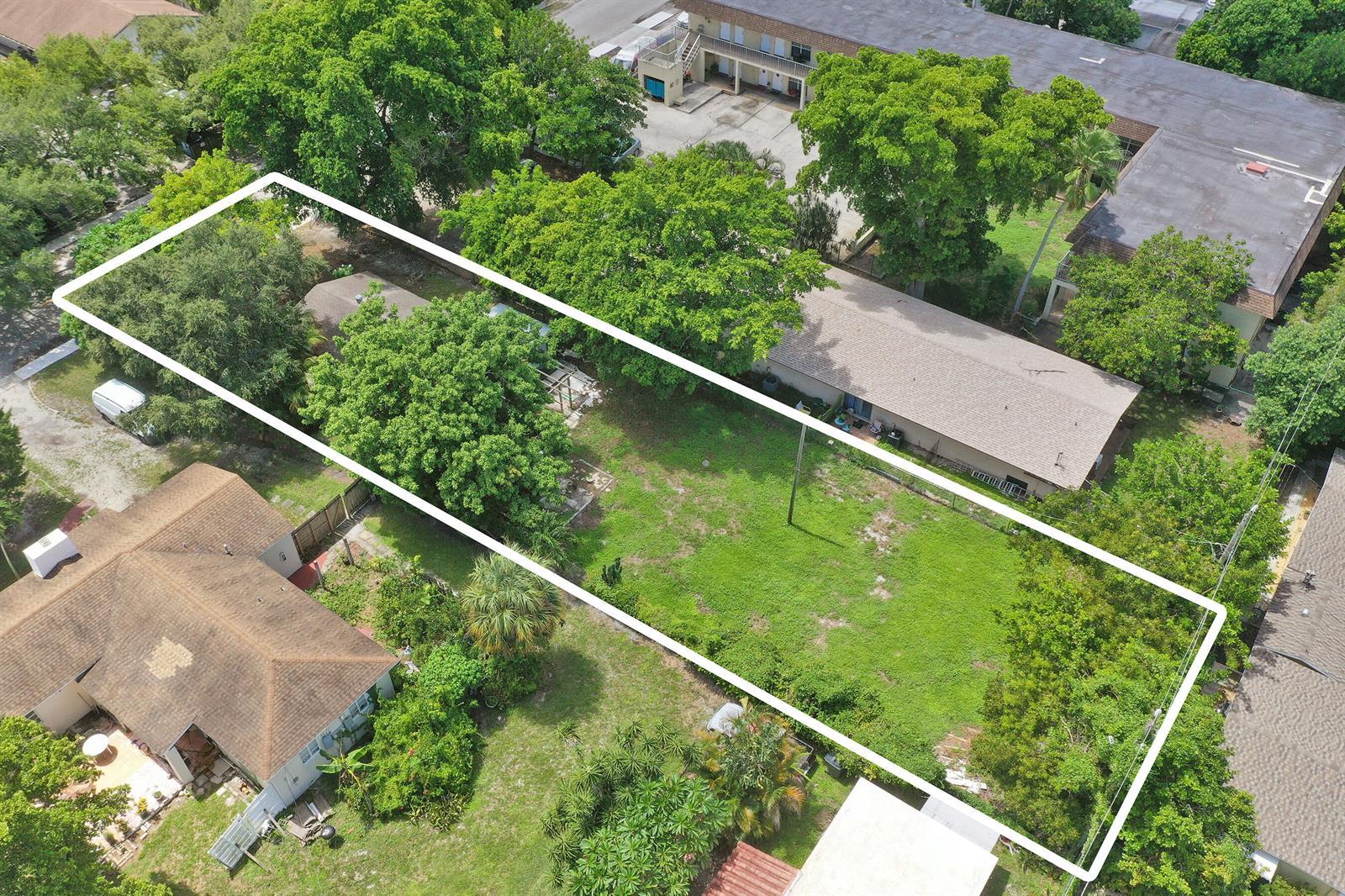 2315 MONROE Street, Hollywood FL 33020 photo 4