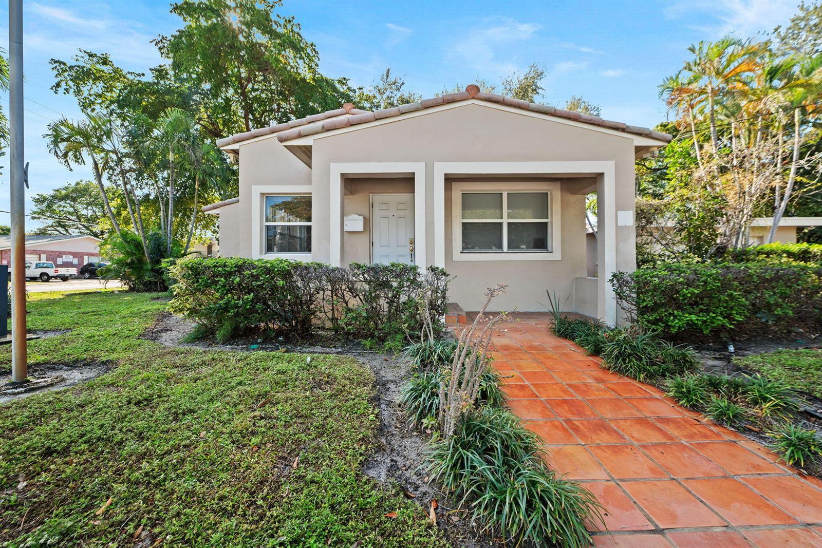 1901 SE 4TH Avenue, Fort Lauderdale FL 33316 photo 3