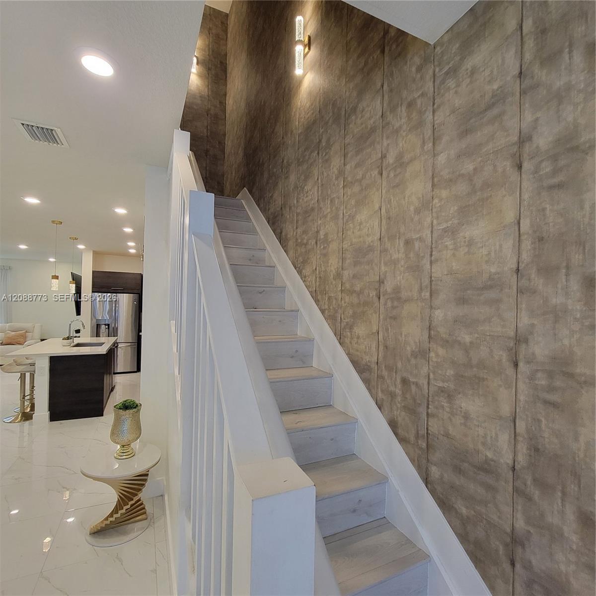 10440 NW 67th St # 10440, Doral FL 33178 photo 4
