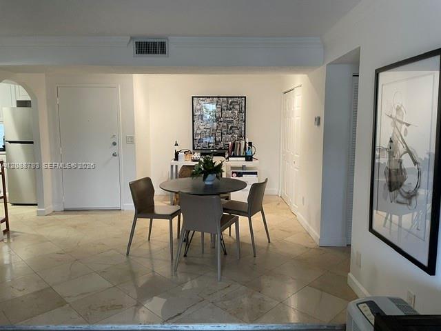 7707 SW 86th St # 203, Miami FL 33143