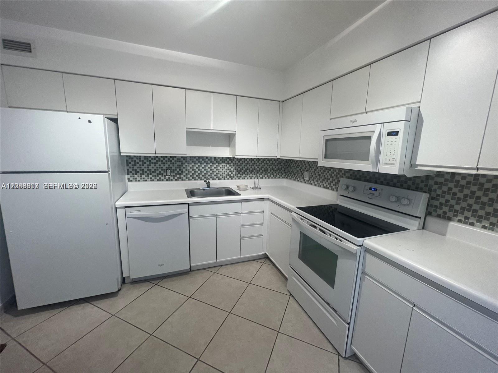 5161 Collins Ave # 1710, Miami Beach FL 33140 photo 4