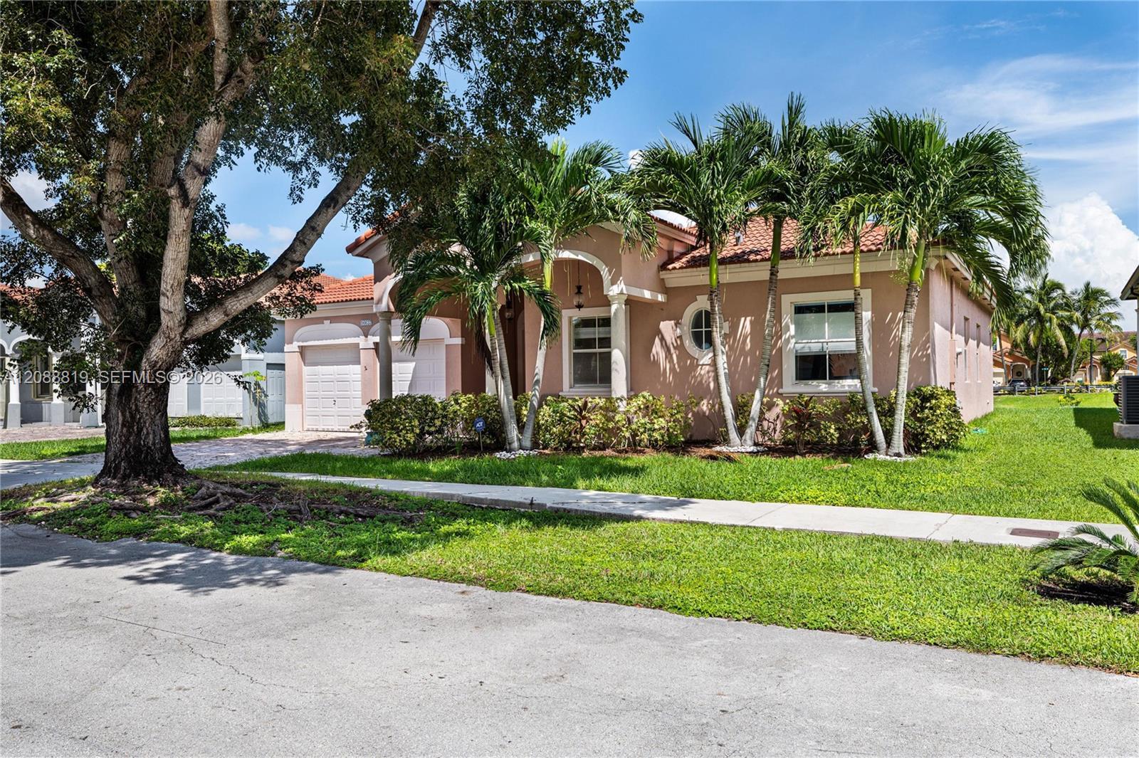 16637 SW 81st Ter, Miami FL 33193 photo 2