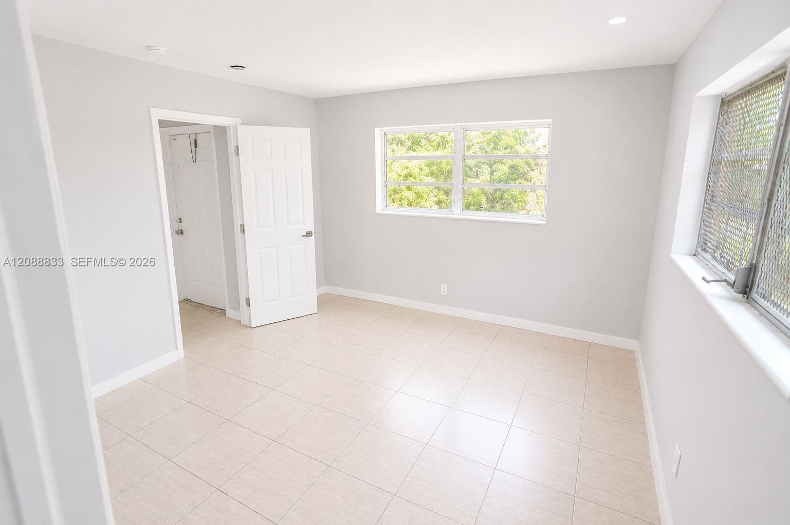 202 SW 27th Ter # 202, Fort Lauderdale FL 33312 photo 4