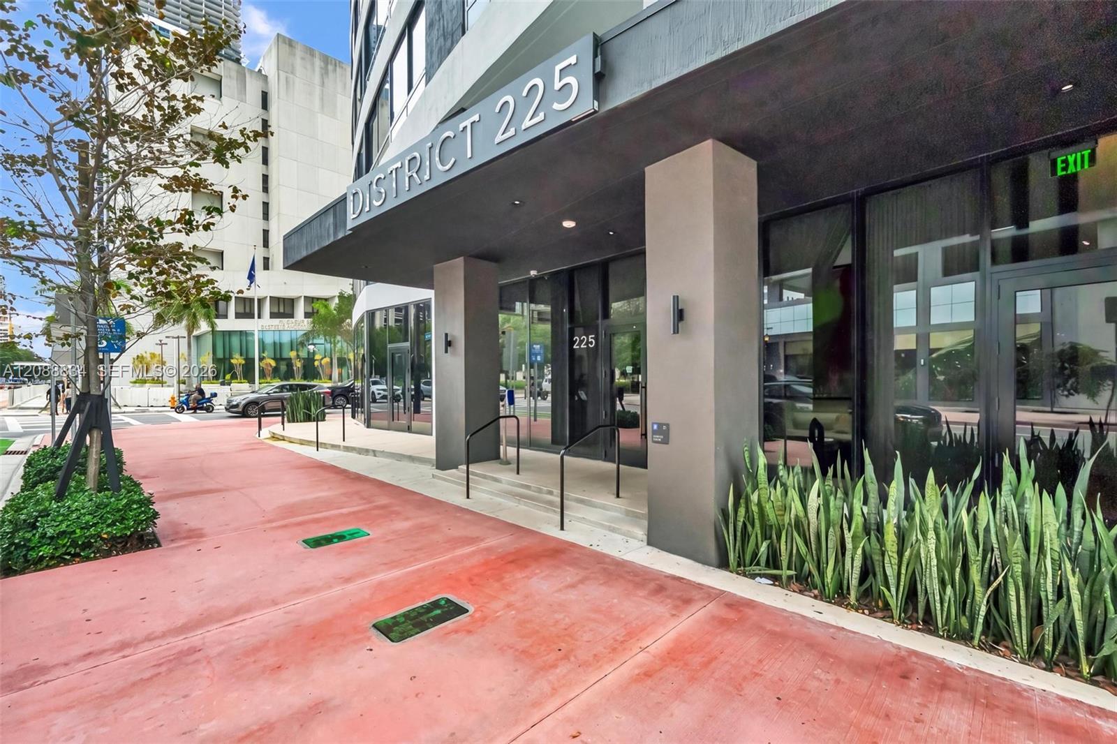 225 N Miami Ave # 2208, Miami FL 33128 photo 3