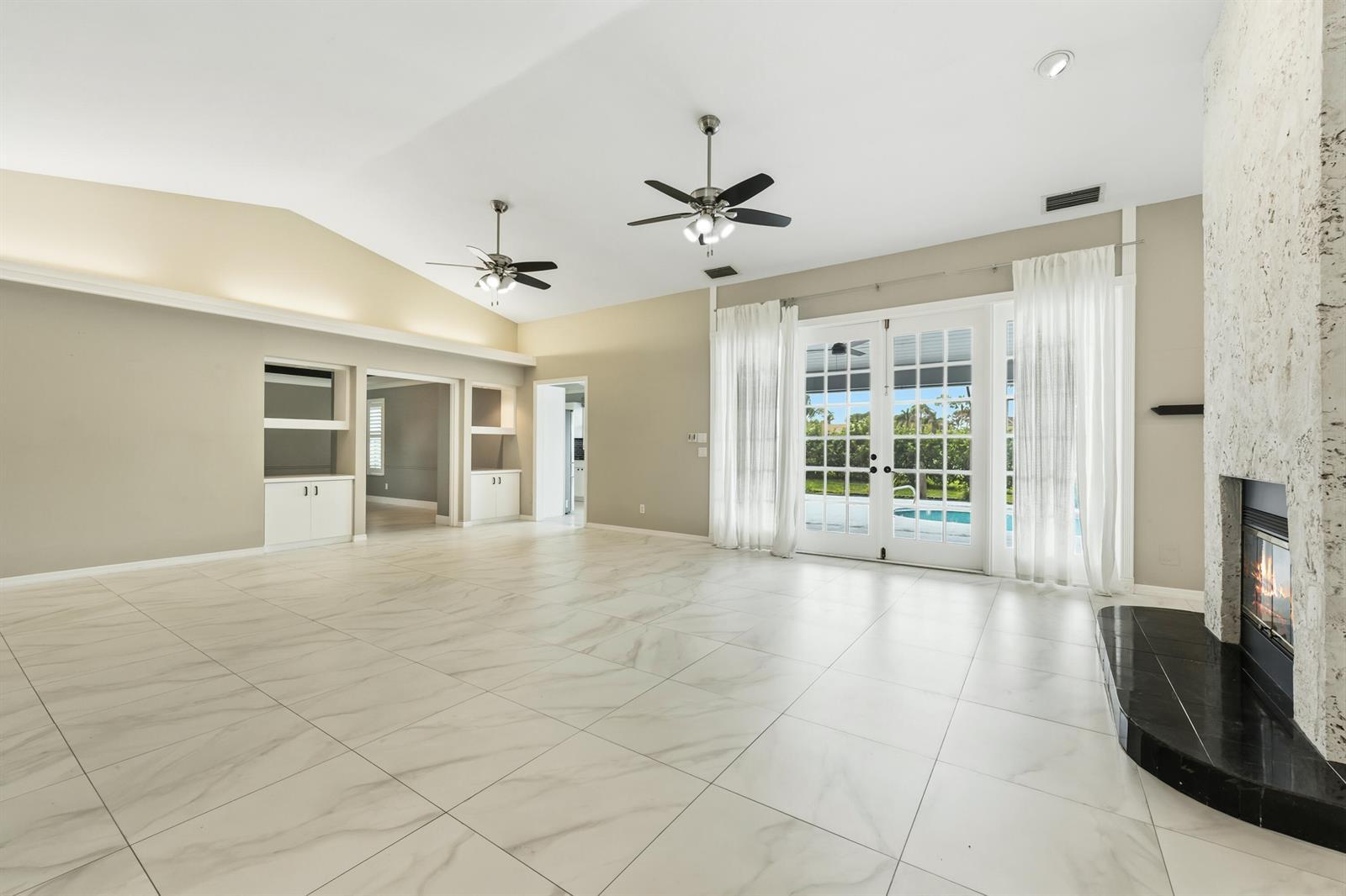 1282 SW BENT PINE Cove, Port St. Lucie FL 34986 photo 4