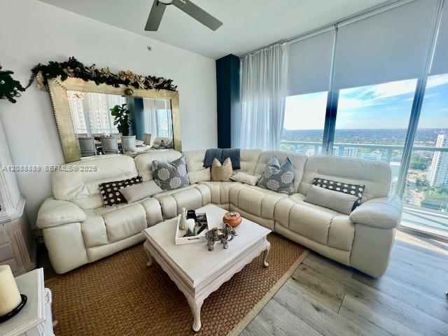 1111 SW 1st Ave, Miami FL 33130 photo 3