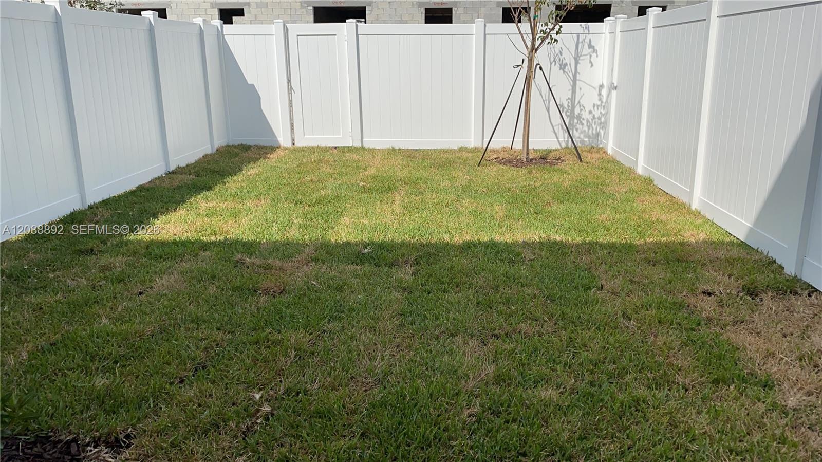 10948 W 32nd Ln, Hialeah FL 33018 photo 5