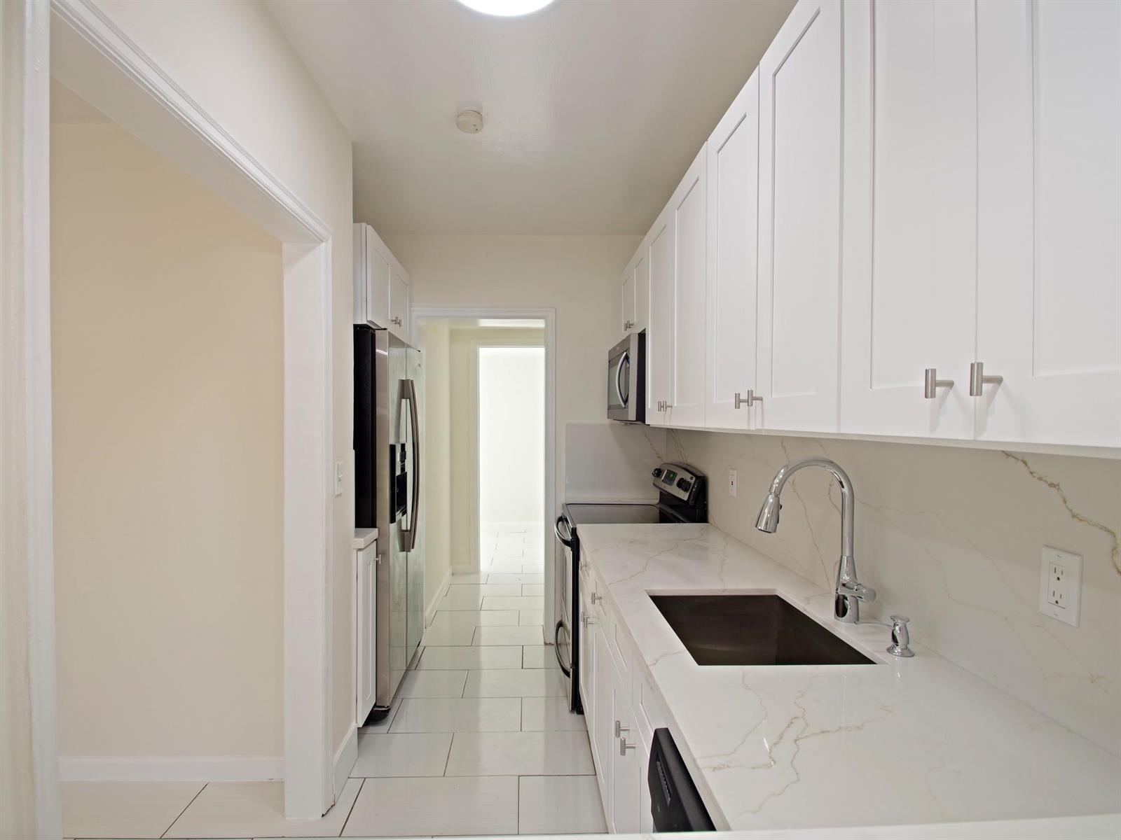 1026 NW 7TH Avenue, Fort Lauderdale FL 33311 photo 4