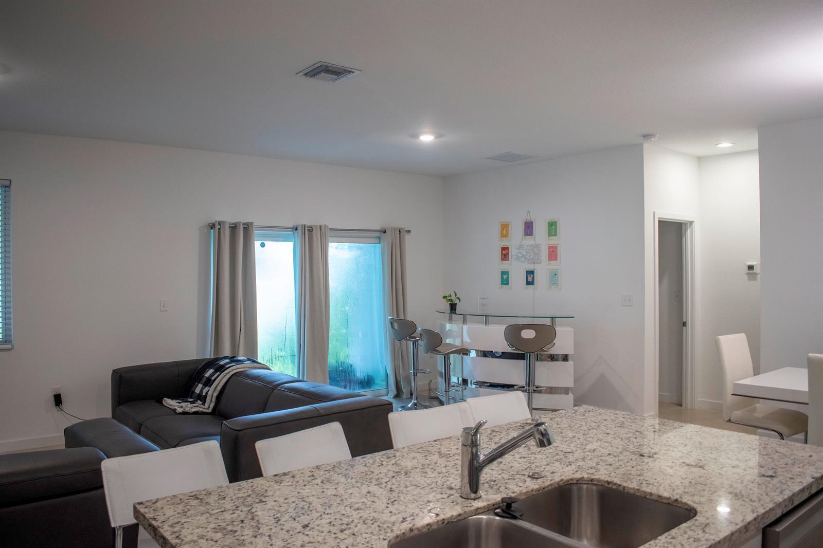 108 NW 31ST Avenue, Fort Lauderdale FL 33311 photo 5