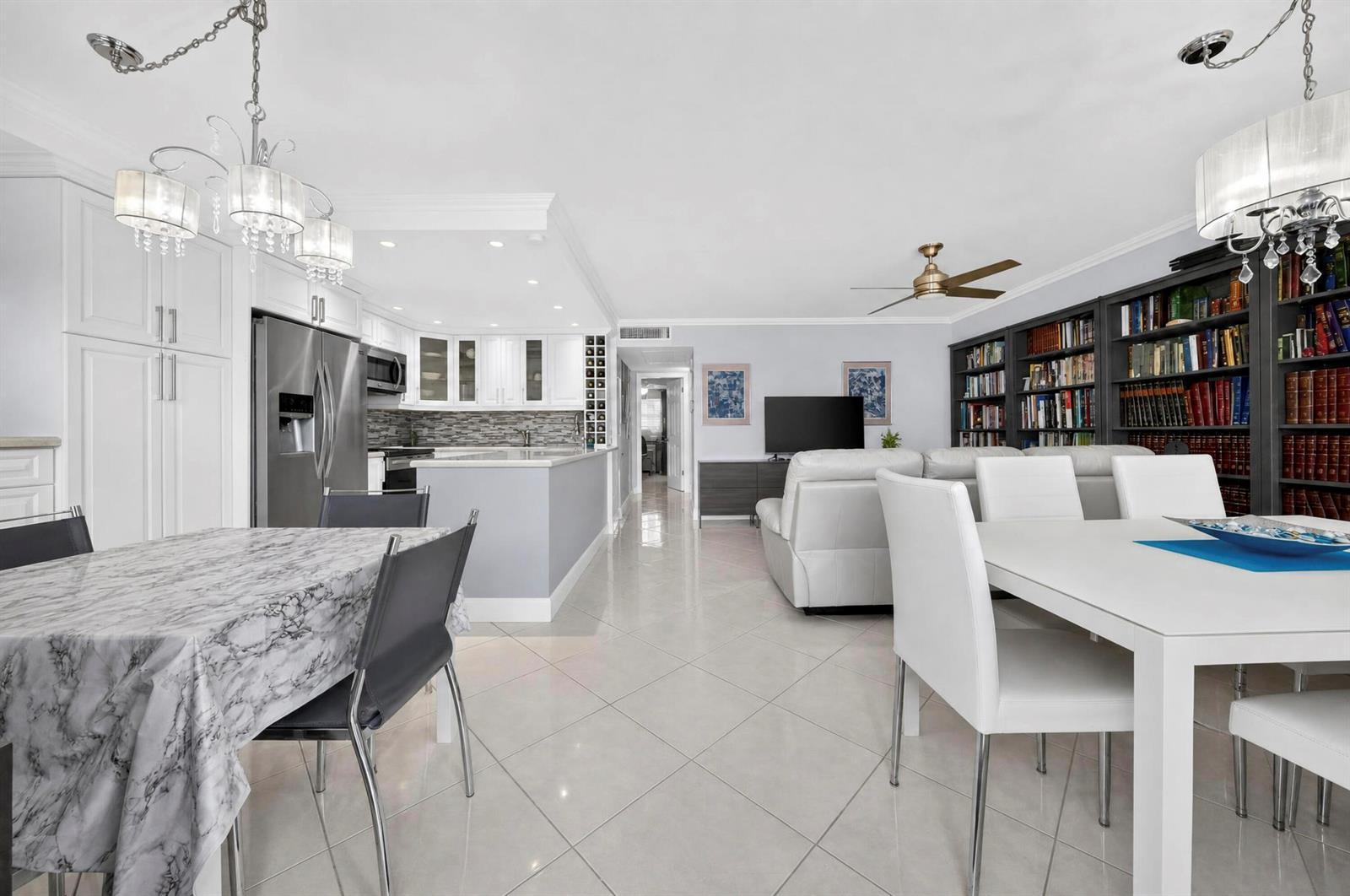 2079 Cambridge D # 2079, Deerfield Beach FL 33442 photo 4