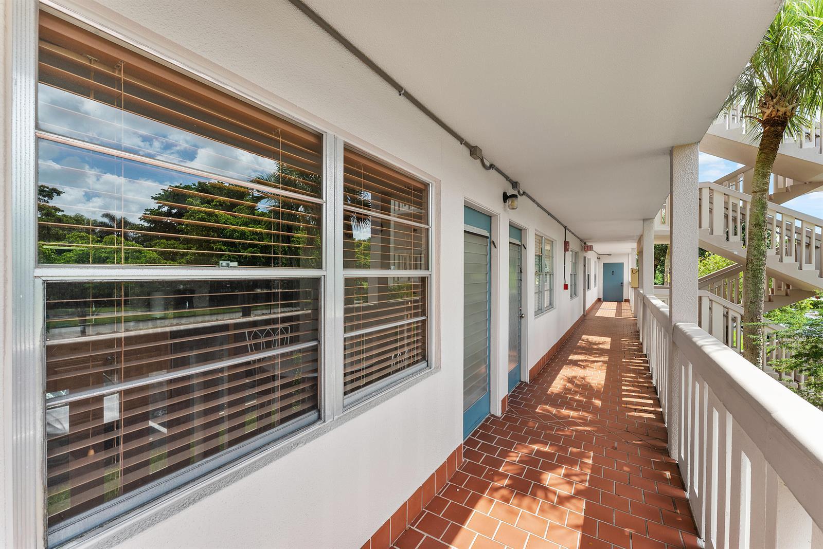 2001 GRANADA Drive # L2, Coconut Creek FL 33066 photo 3