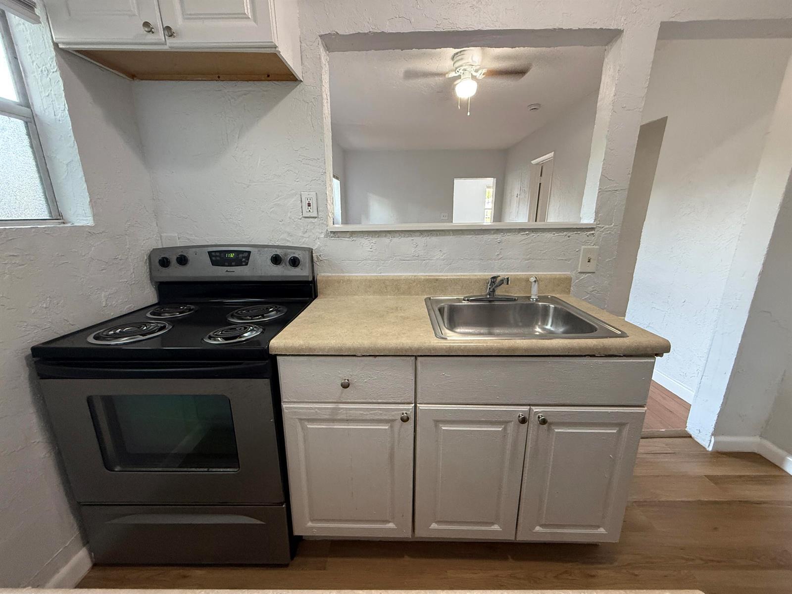 532 NW 13TH Avenue # 1, Fort Lauderdale FL 33311 photo 2