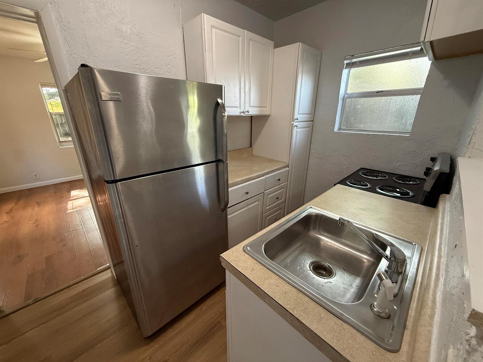 532 NW 13TH Avenue # 1, Fort Lauderdale FL 33311 photo 4