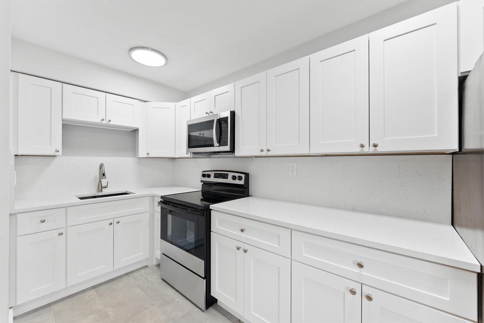 1632 NE 4th Place # 2, Fort Lauderdale FL 33301 photo 3