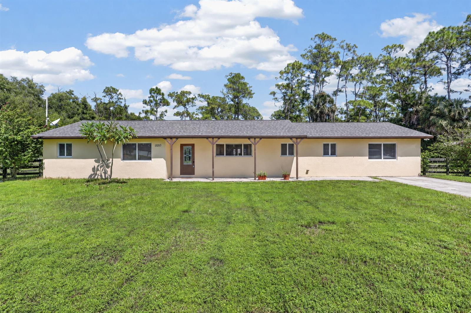 13253 Casey Road, FL 33470
