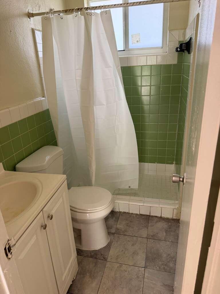 529 NW 8TH Avenue # 3, Fort Lauderdale FL 33311 photo 2