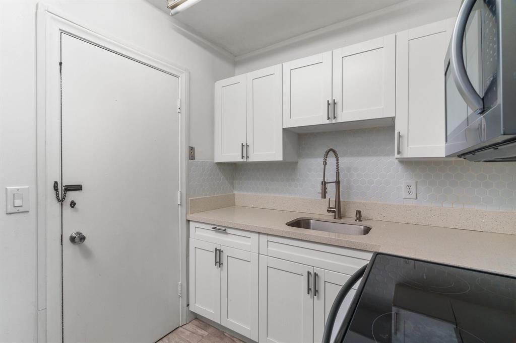 418 S CYPRESS Road # 106, Pompano Beach FL 33060 photo 4