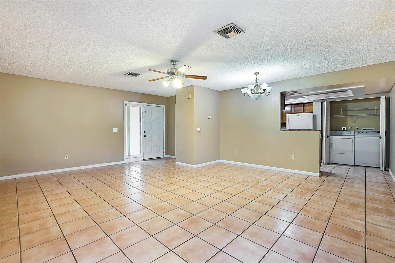 2780 NORFOLK PINE Court, Lake Worth FL 33462 photo 4