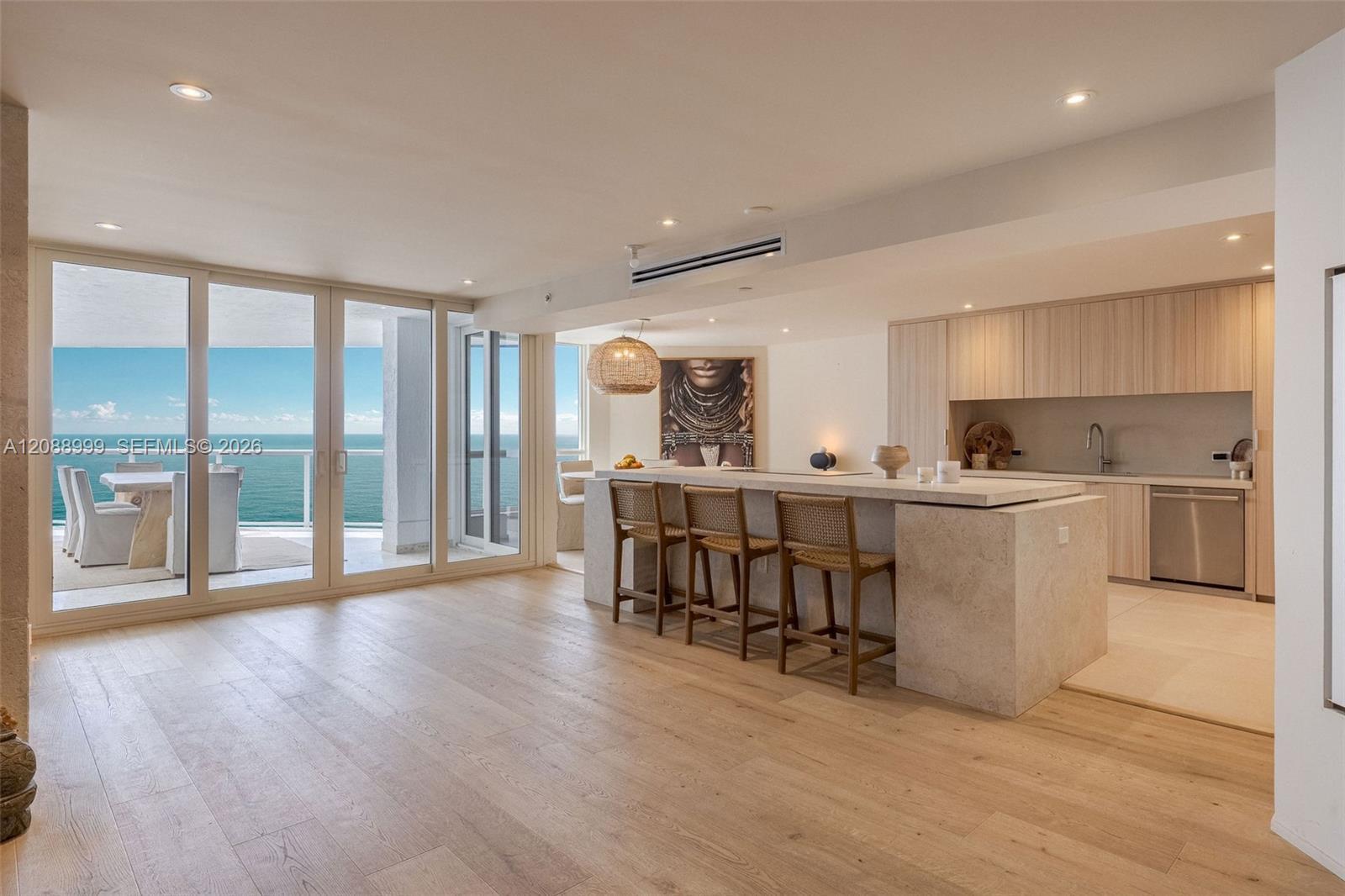 6767 Collins Ave # 2206, Miami Beach FL 33141 photo 3