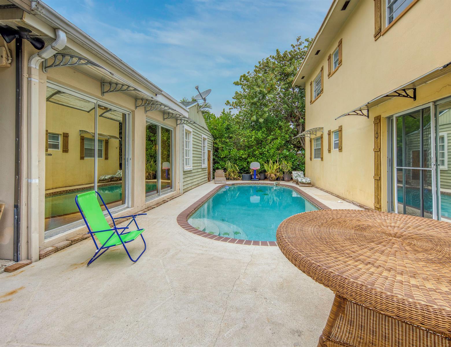 216 S OCEAN BREEZE, FL 33460 photo 5