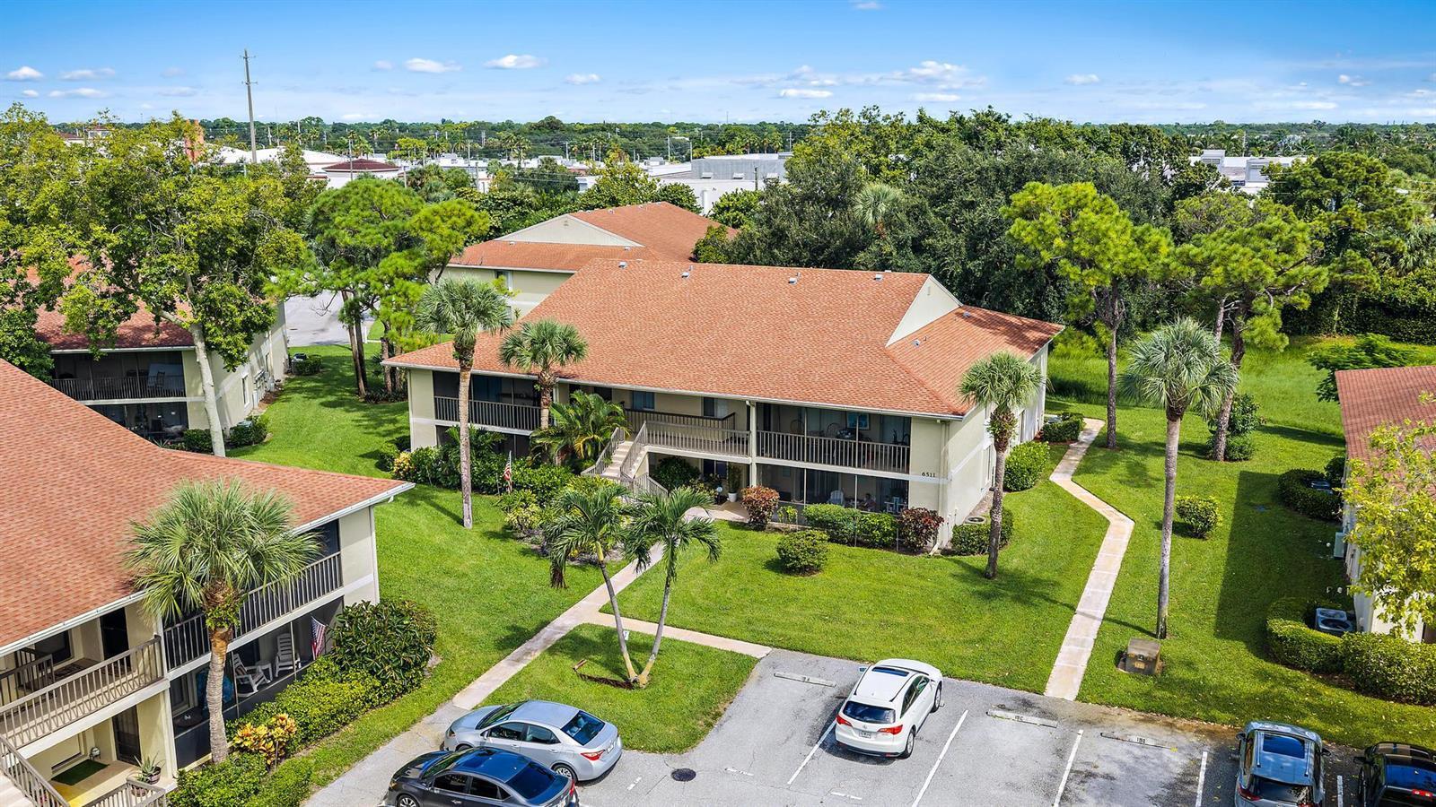 6511 Chasewood Drive Unit g, Jupiter FL 33458 photo 3