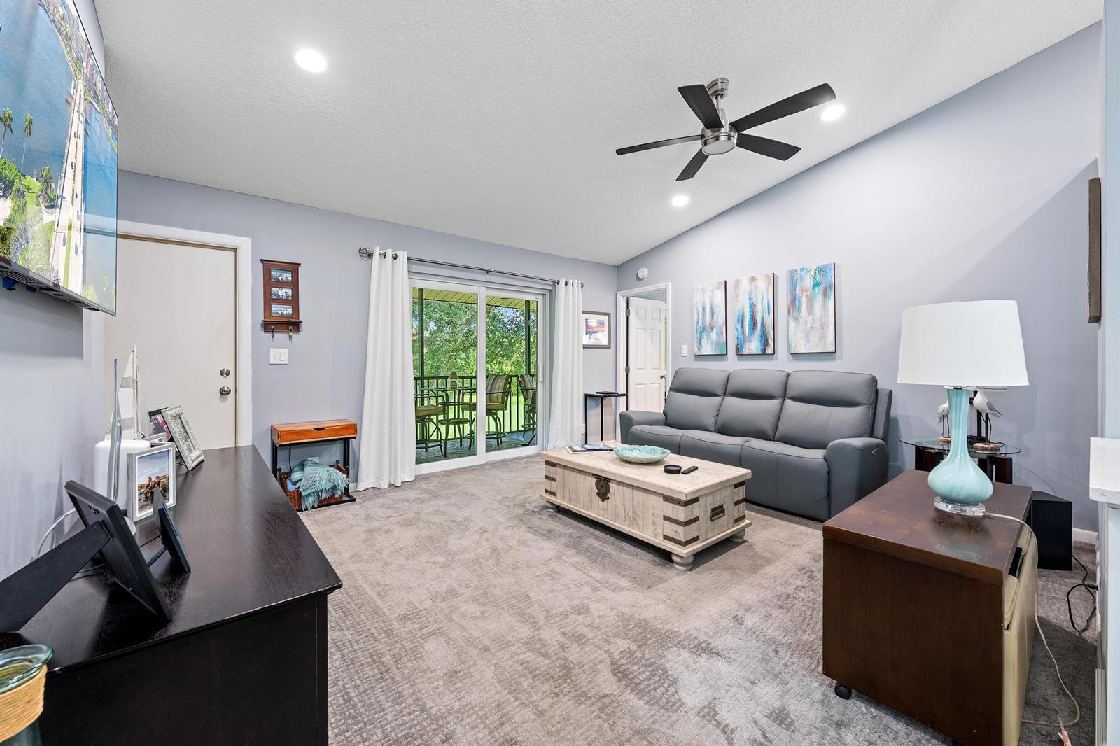 6511 Chasewood Drive Unit g, Jupiter FL 33458 photo 5
