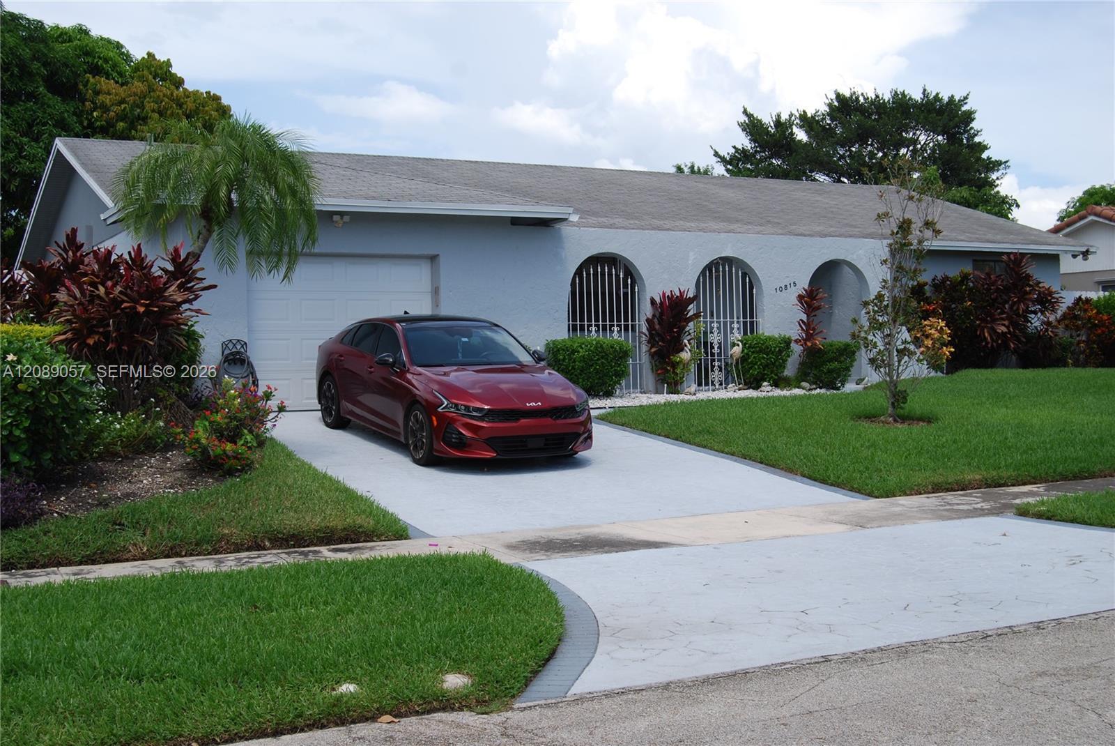 10815 SW 165th Ter, Miami FL 33157 photo 2