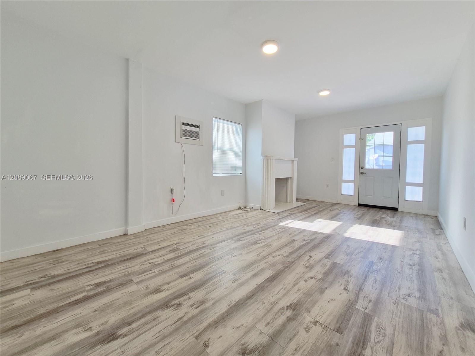 1922 NW 1st St # 1, Miami FL 33125 photo 3