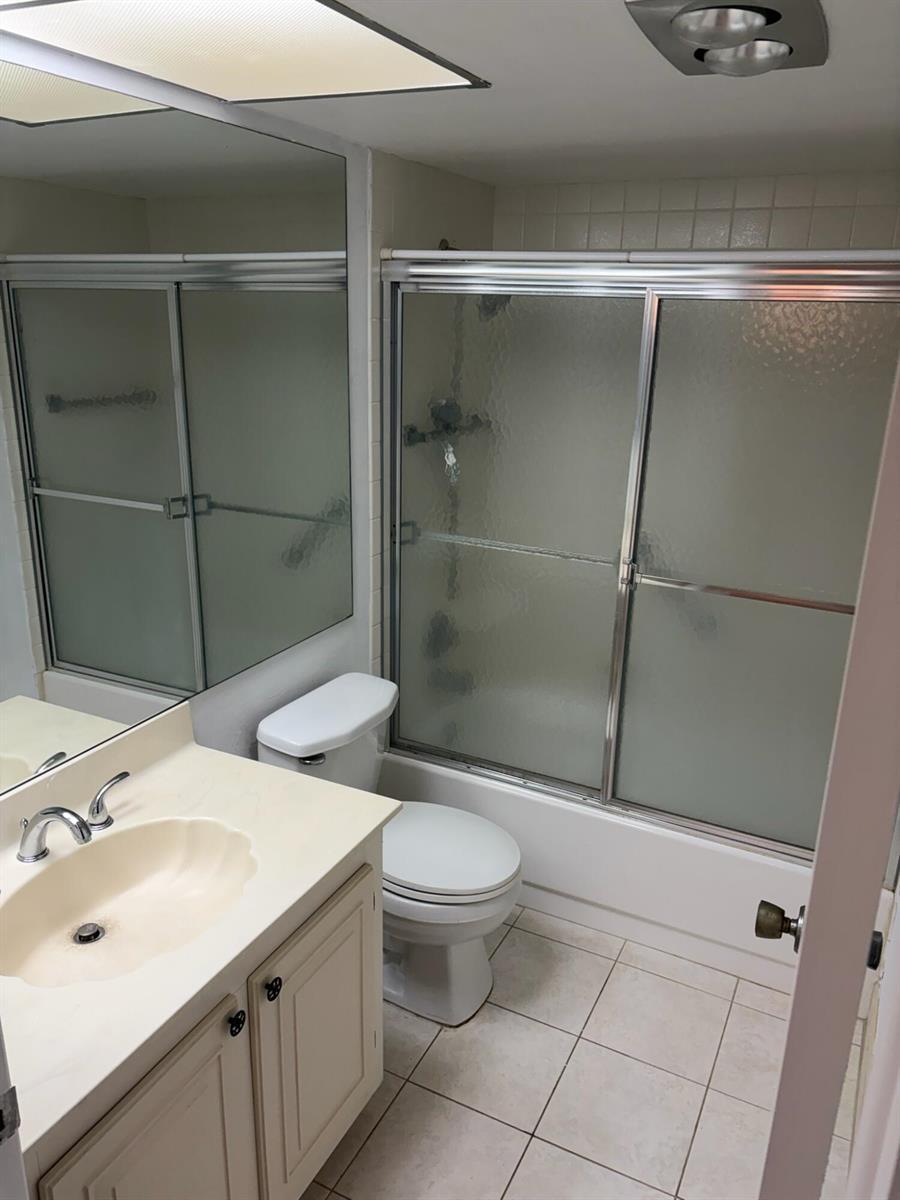 2614 NASSAU # F2, Coconut Creek FL 33066 photo 2