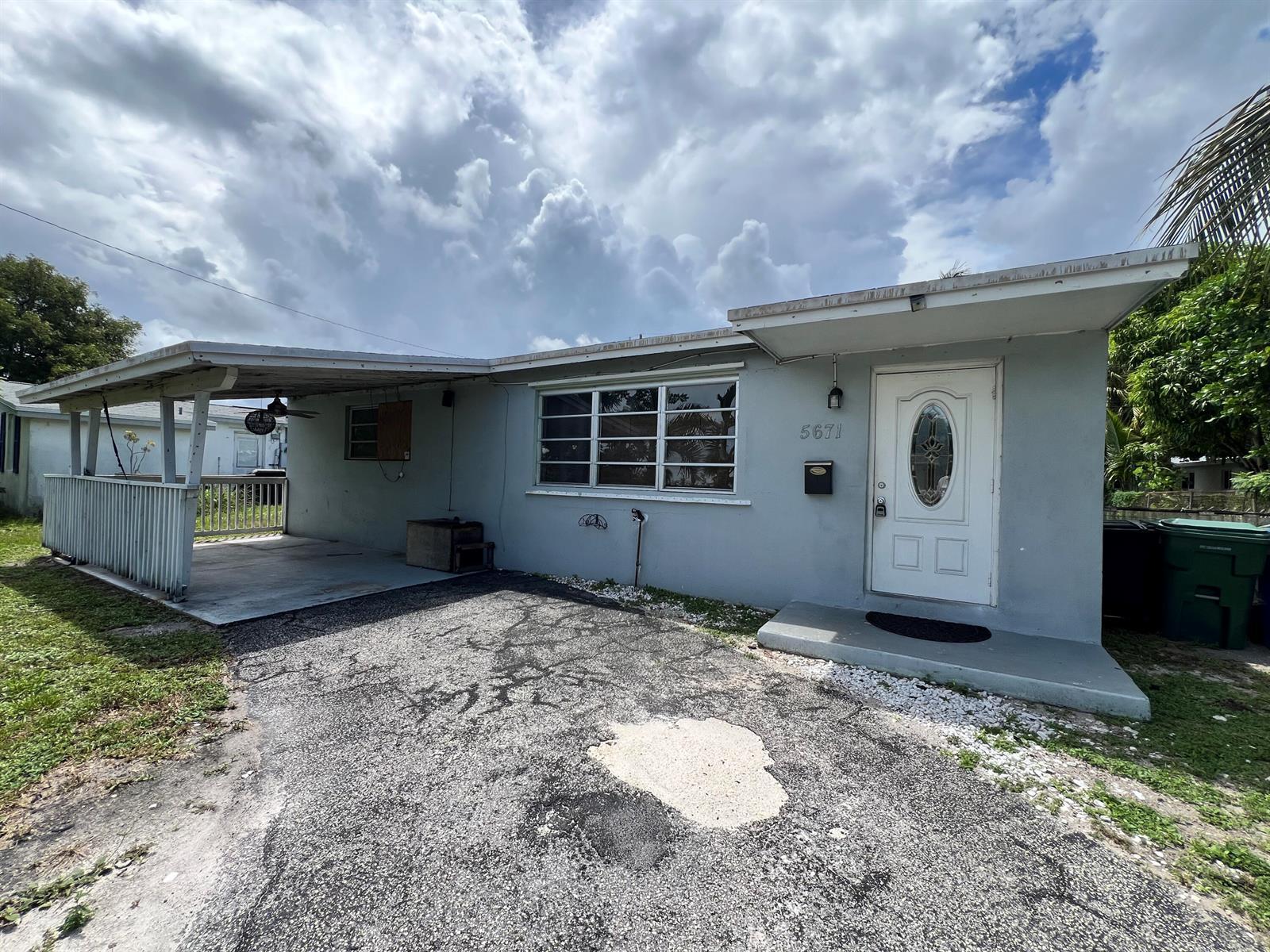 5671 NE 8TH Avenue, Oakland Park FL 33334 photo 2