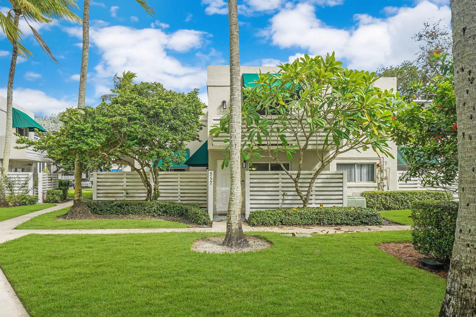 557 NW 97TH Avenue, Plantation FL 33324