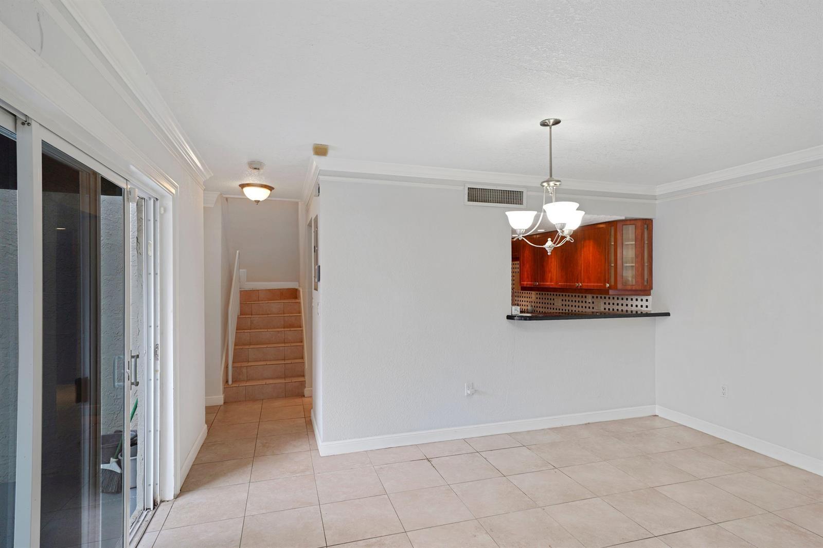 557 NW 97TH Avenue, Plantation FL 33324 photo 5