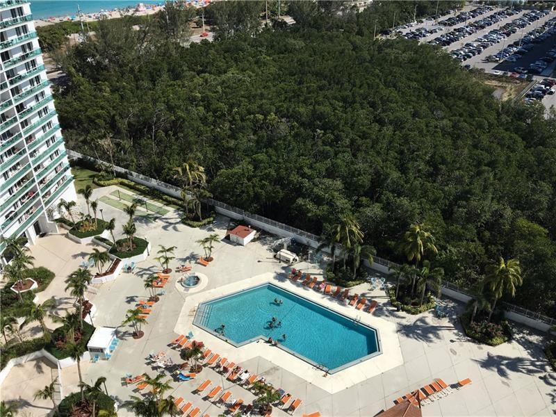 100 Bayview Drive # 1826, Sunny Isles Beach FL 33160 photo 2