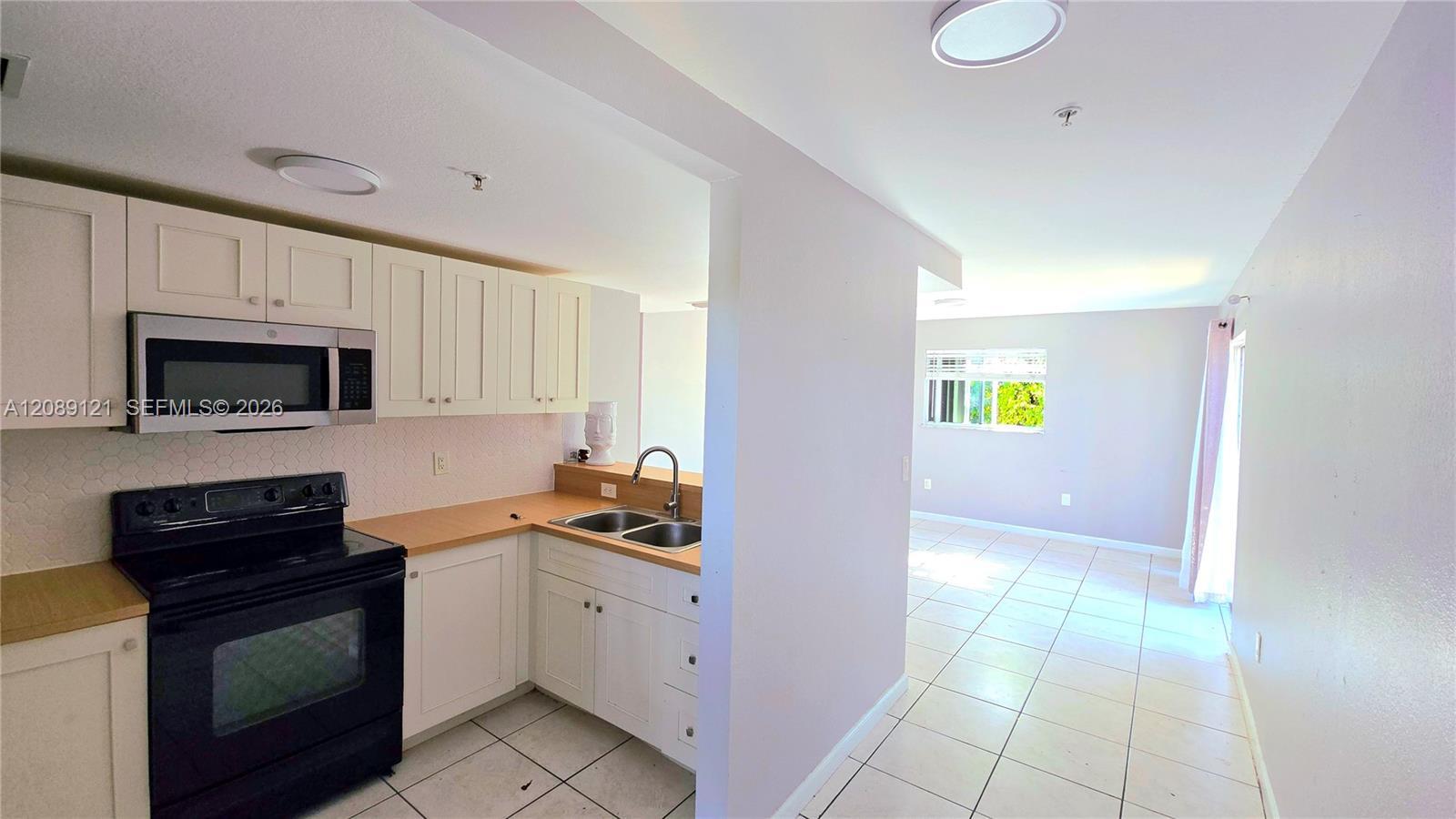 328 NW 12th Ave # 12, Miami FL 33128 photo 4