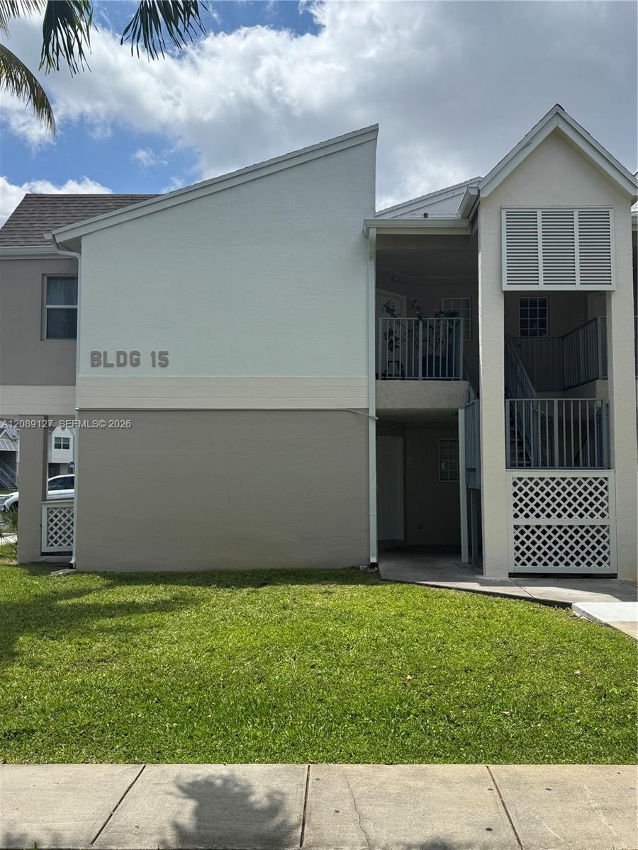 17440 NW 67th Ct # 15, Hialeah FL 33015 photo 2
