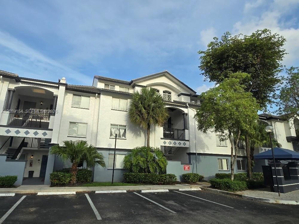 4555 NW 99th Ave # 102, Doral FL 33178 photo 4
