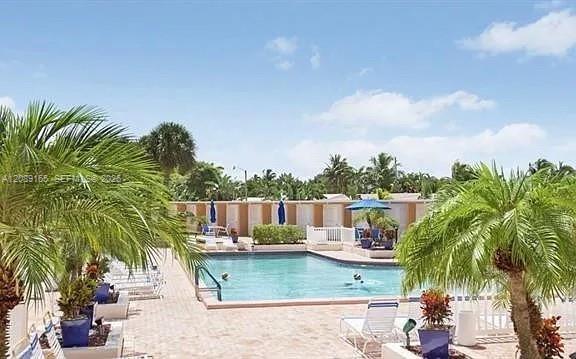 2200 NE 66th St # 1401, Fort Lauderdale FL 33308 photo 2
