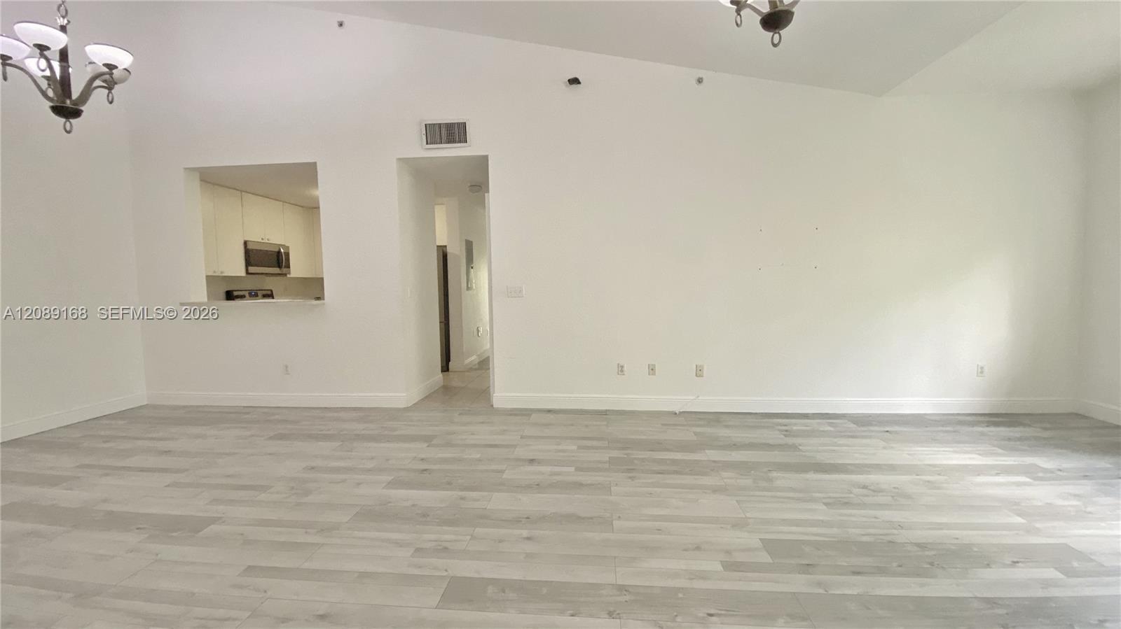 2941 Riverside Dr # 304, Coral Springs FL 33065