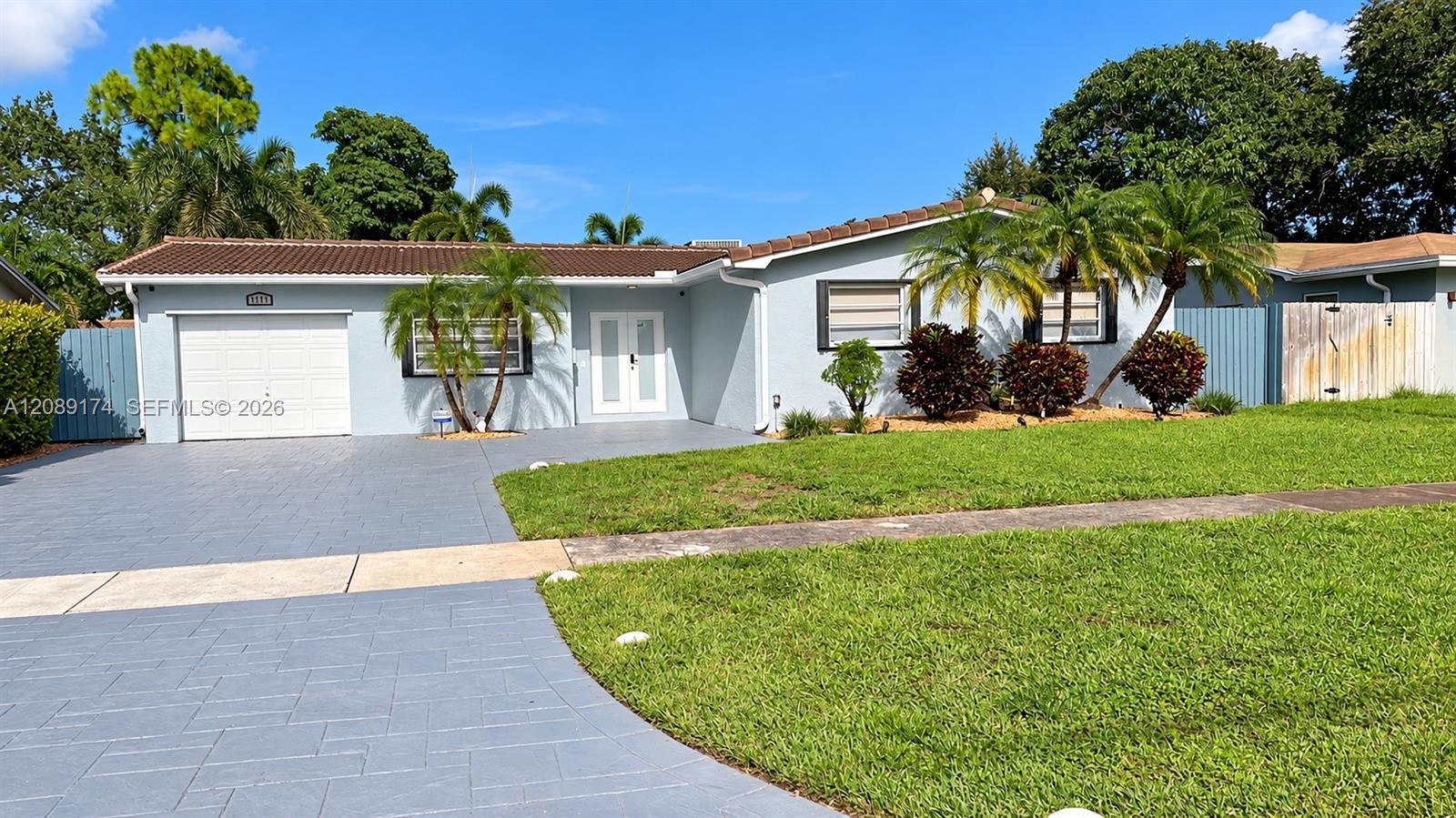 1711 N 50th Ave, Hollywood FL 33021