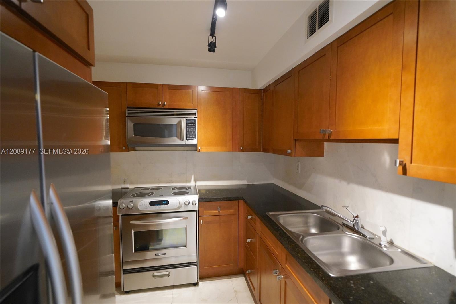 1200 West Ave # 1522, Miami Beach FL 33139 photo 4