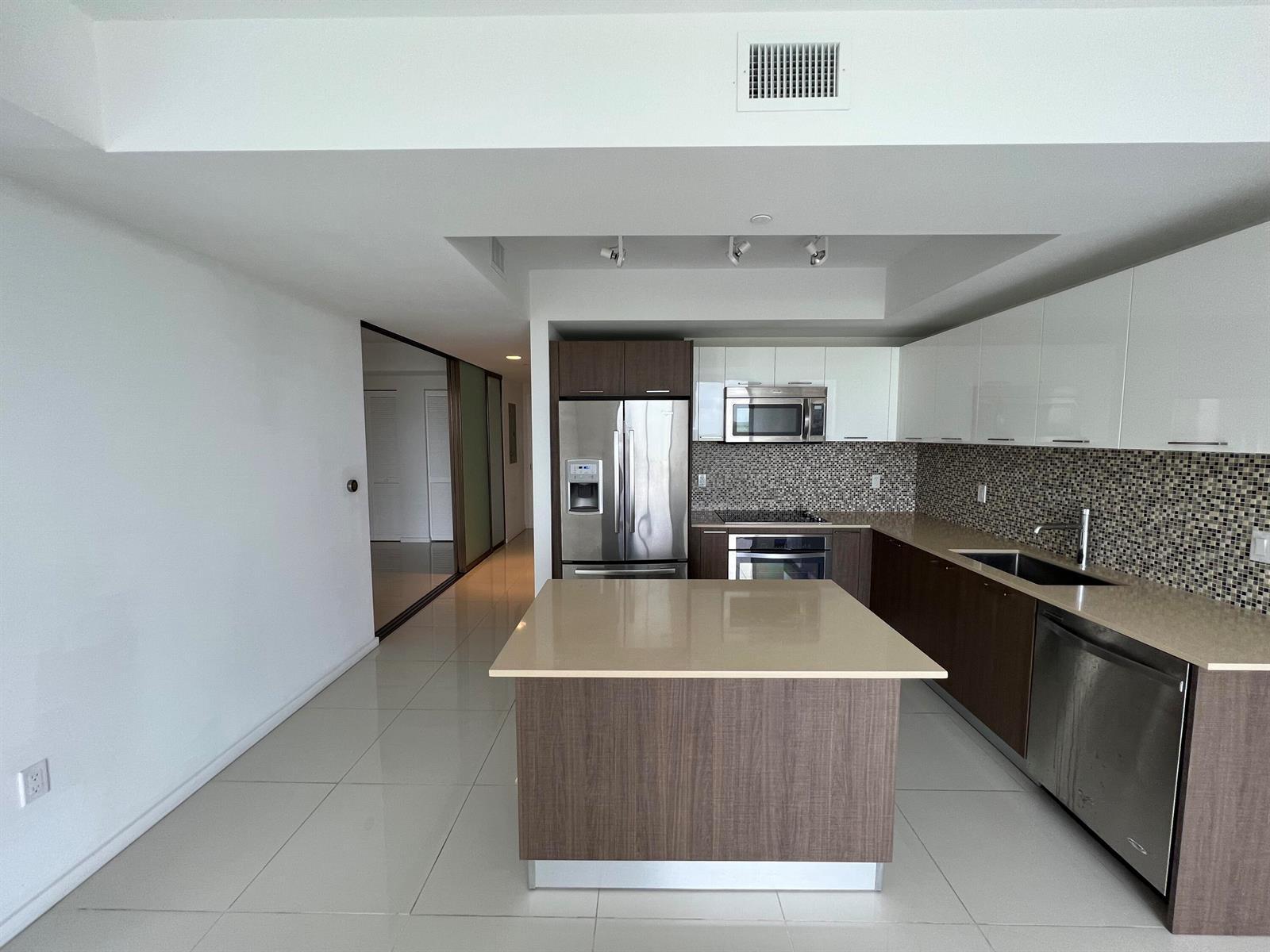 5300 PASEO Boulevard # 708, Doral FL 33166 photo 5