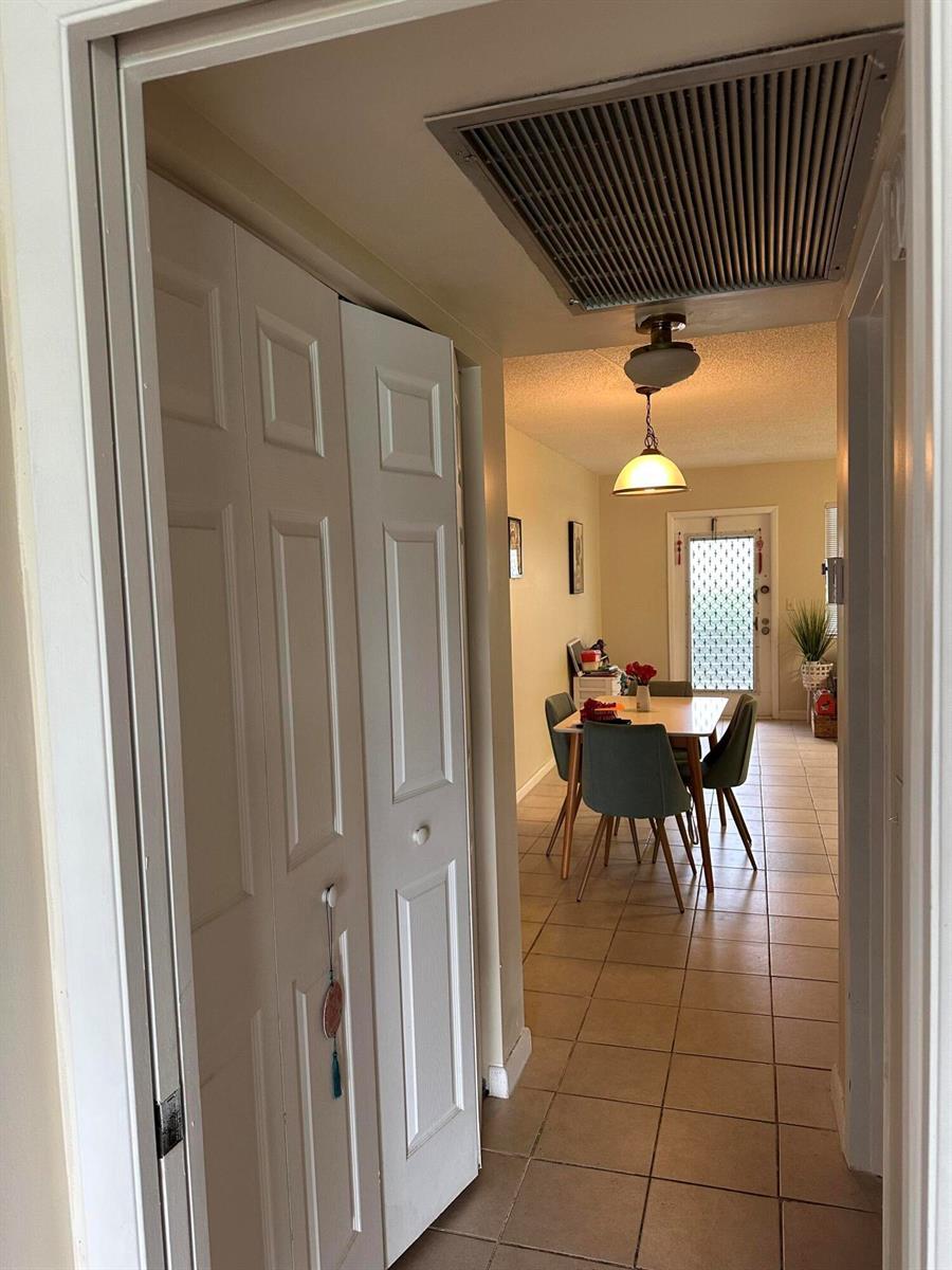 1090 Cornwall E, Boca Raton FL 33434 photo 3