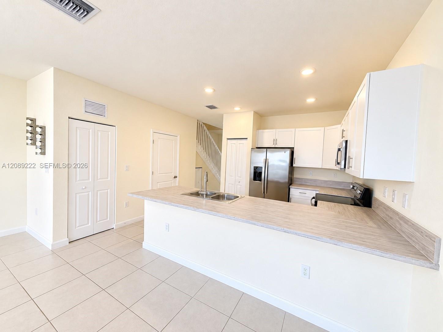 11209 W 34th Way # 11209, Hialeah FL 33018 photo 4
