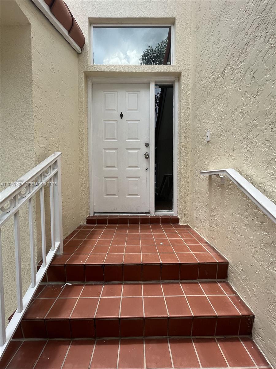 3140 N 36th Ave # 3140, Hollywood FL 33021 photo 2