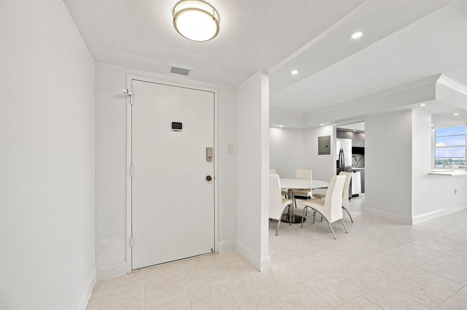18021 Biscayne Boulevard # 901, Aventura FL 33160 photo 3