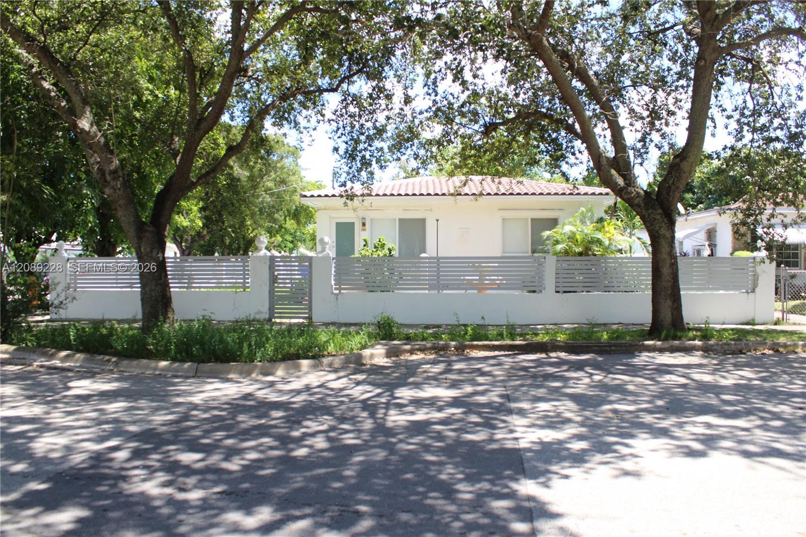 4141 NW 5th Ave, Miami FL 33127 photo 2