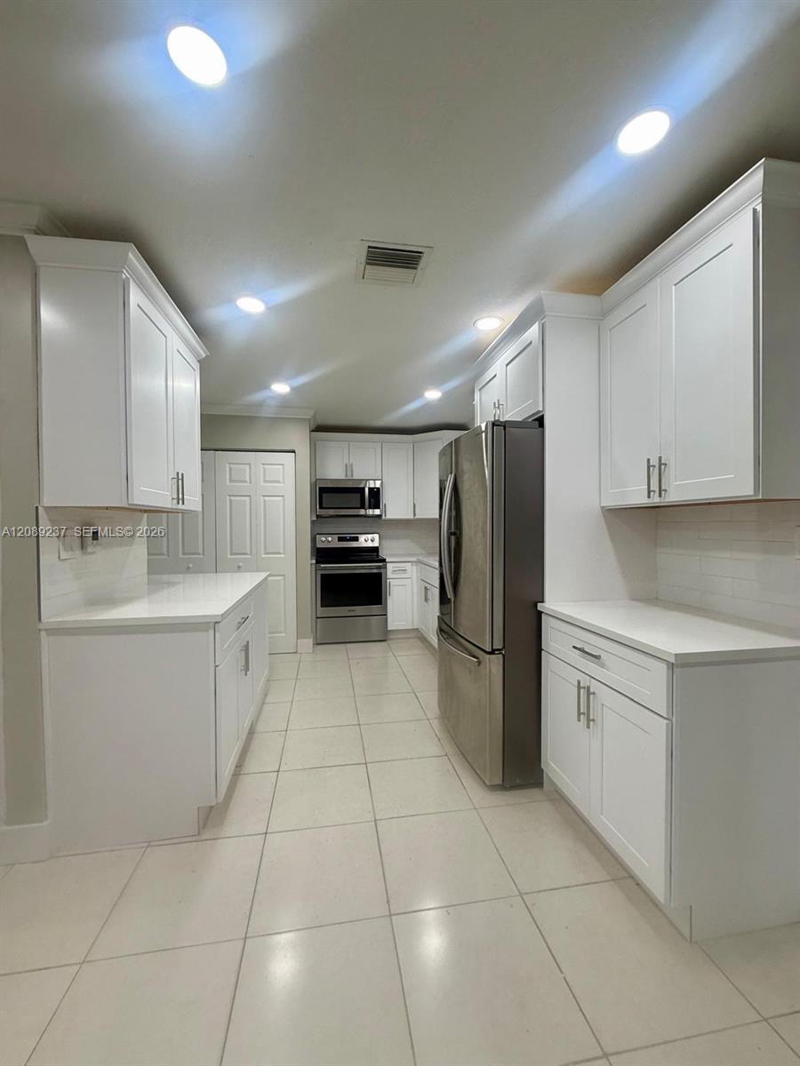 6620 NW 24th Ct # 6620, Margate FL 33063 photo 4