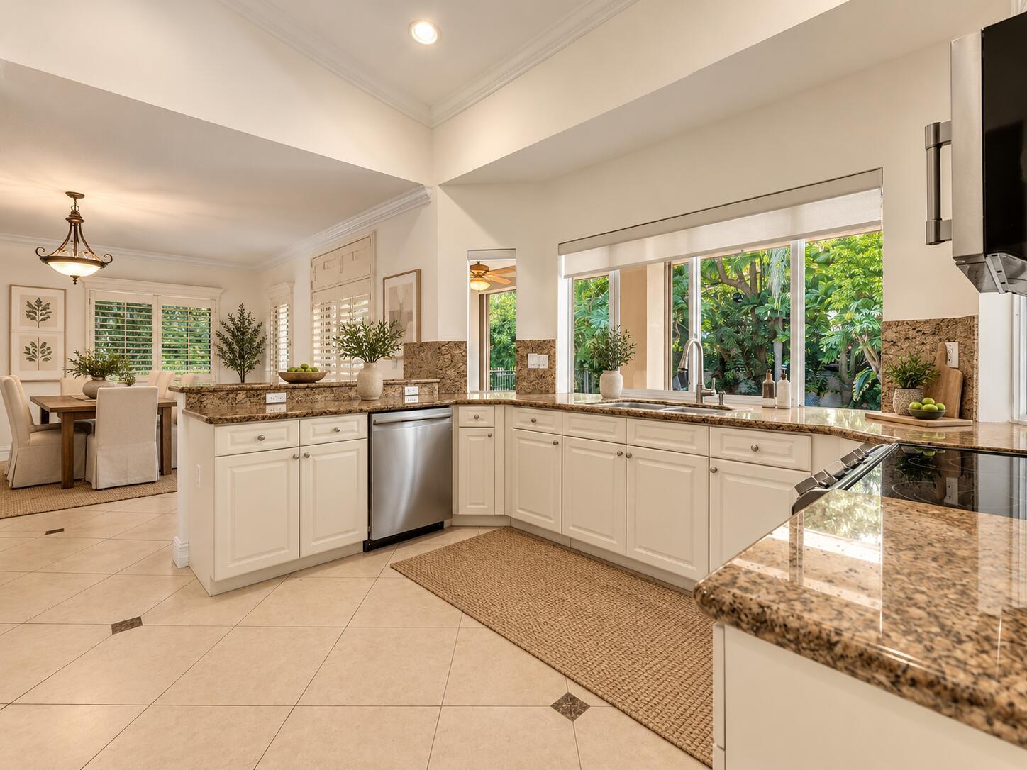 820 TANGIER Street, Coral Gables FL 33134 photo 3