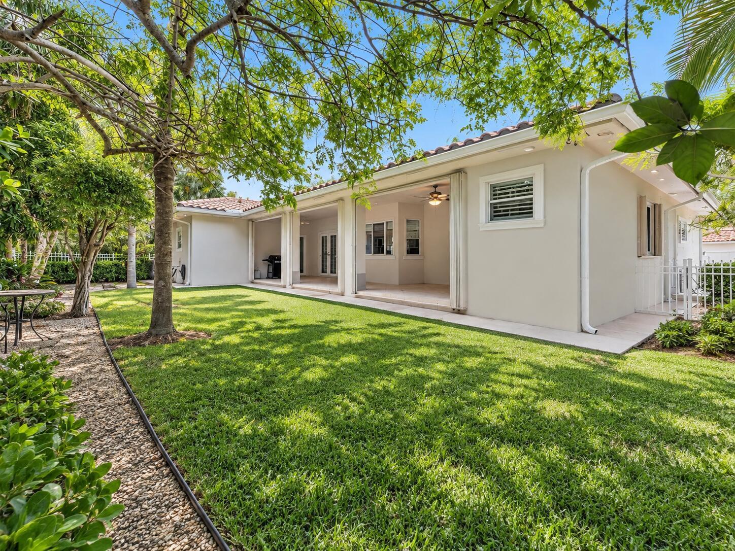 820 TANGIER Street, Coral Gables FL 33134 photo 5