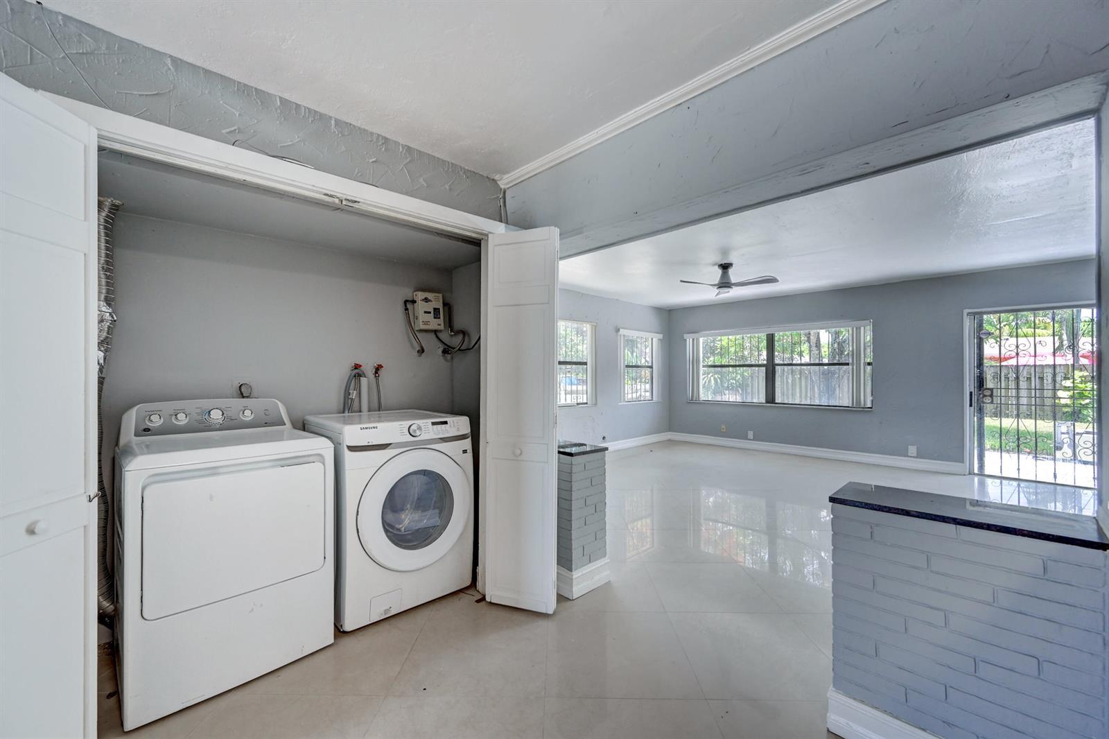740 E EVANSTON Circle, Fort Lauderdale FL 33312 photo 5